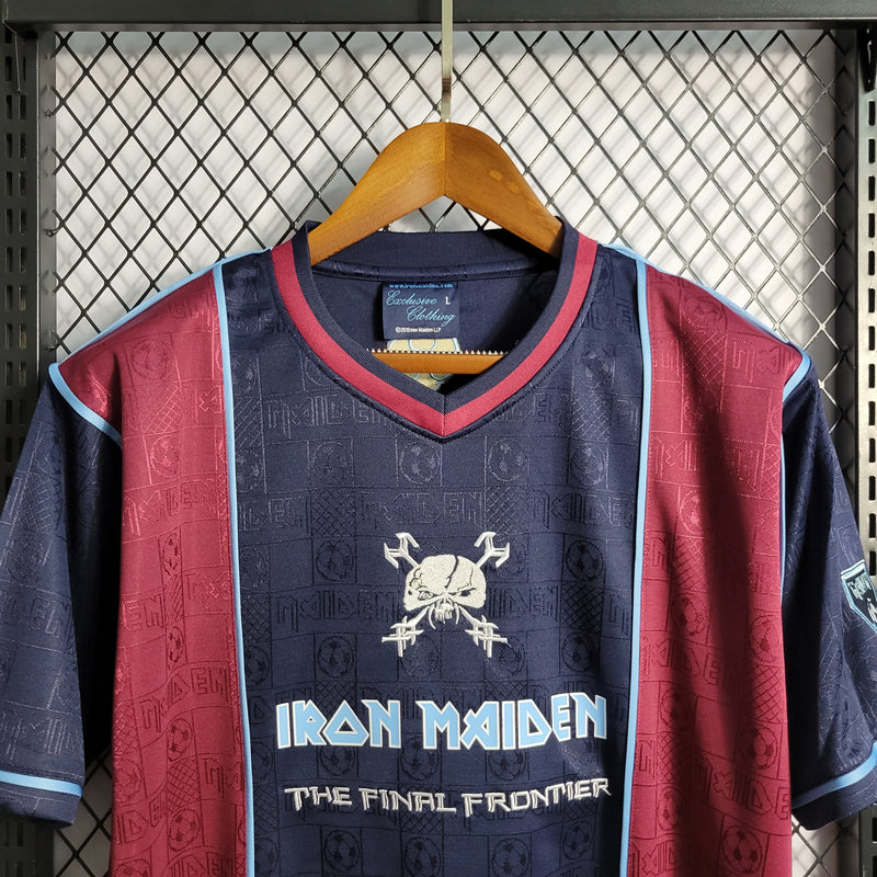 Camisa Retrô do West Ham 2011