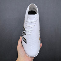 Chuteira Society New Balance Furon team V8 TF