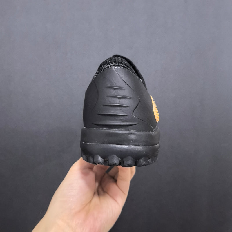 Chuteira Nike Phantom 6 Elite Society TF