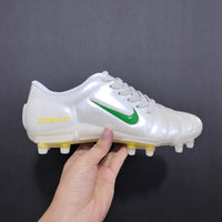 Chuteira Nike T90 FG