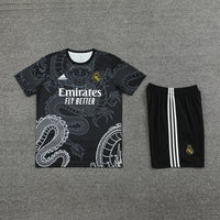 Kit Oficial do Real Madrid 24/25 - Treino