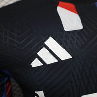 Camisa Oficial do Manchester United 25/26 Versão Jogador - Pré Jogo