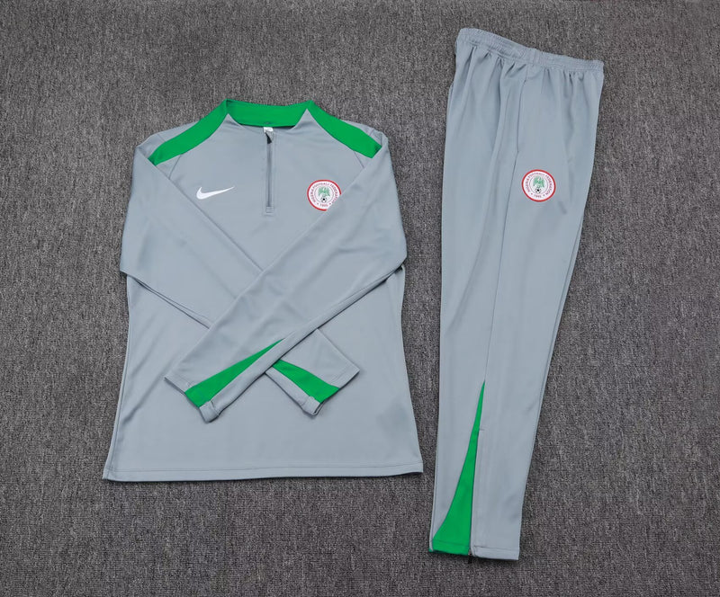 Conjunto Oficial do Paraguai 25/26 - Treino