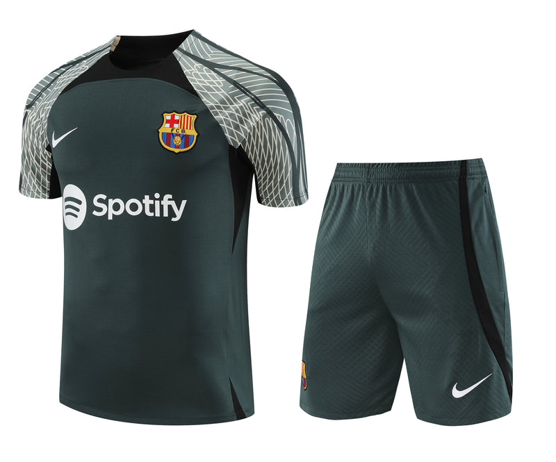 Kit Oficial do Barcelona 24/25 - Treino