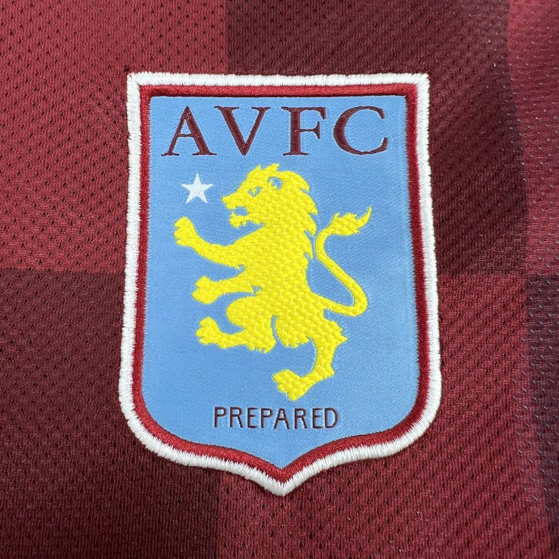 Camisa Retrô do Aston Villa 2011/2012 - Versão Retrô