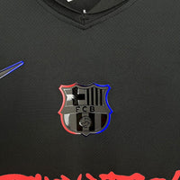 Camisa Oficial do Barcelona 25/26 - Travis Scott