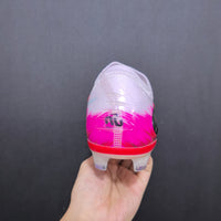 Chuteira Nike Phantom United 002 Campo