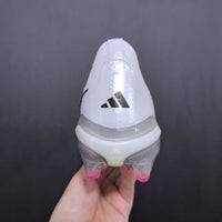 Chuteira Adidas Predator Elite 26 Campo FG
