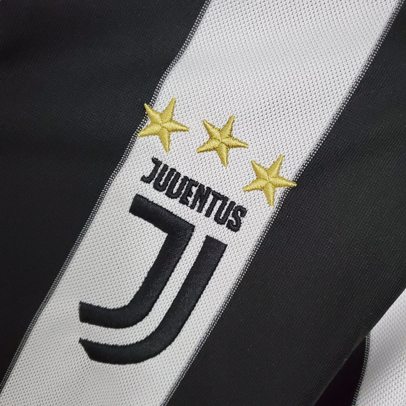 Camisa Retrô da Juventus 2017/2018