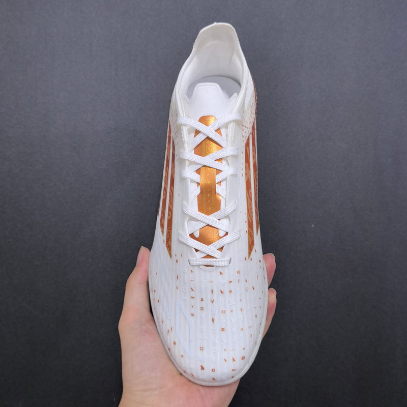 Chuteira Society Adidas F50