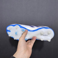 Chuteira Adidas Copa 11 Pure de edição limitada