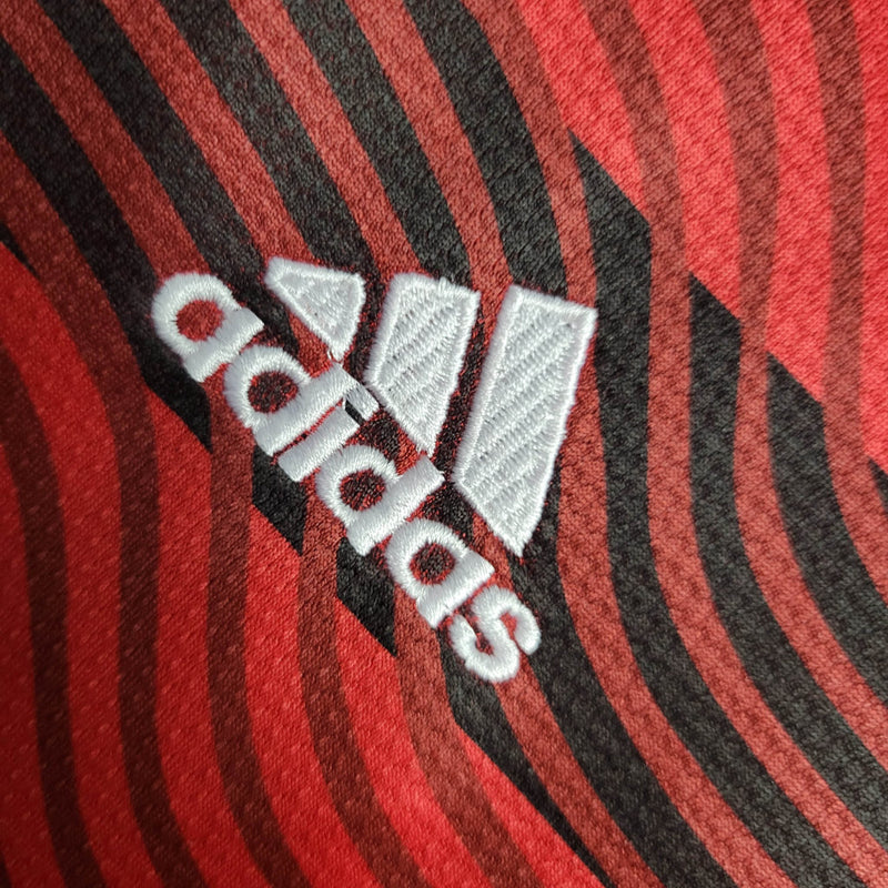 Conjunto Infantil Oficial do CR Flamengo 22/23 - Kids