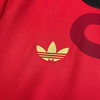 Camisa Oficial do Manchester United 26/27 Manga Longa - Pré Jogo