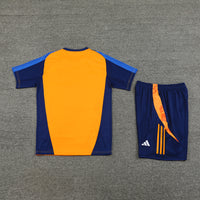 Kit Oficial da Juventus 24/25 - Treino