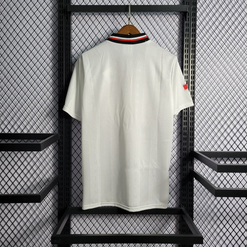 Camisa Retrô do Manchester United 1997/1999