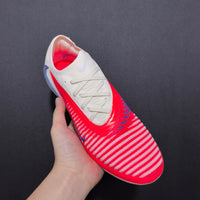 Chuteira Campo Nike Phantom GX 6 FG