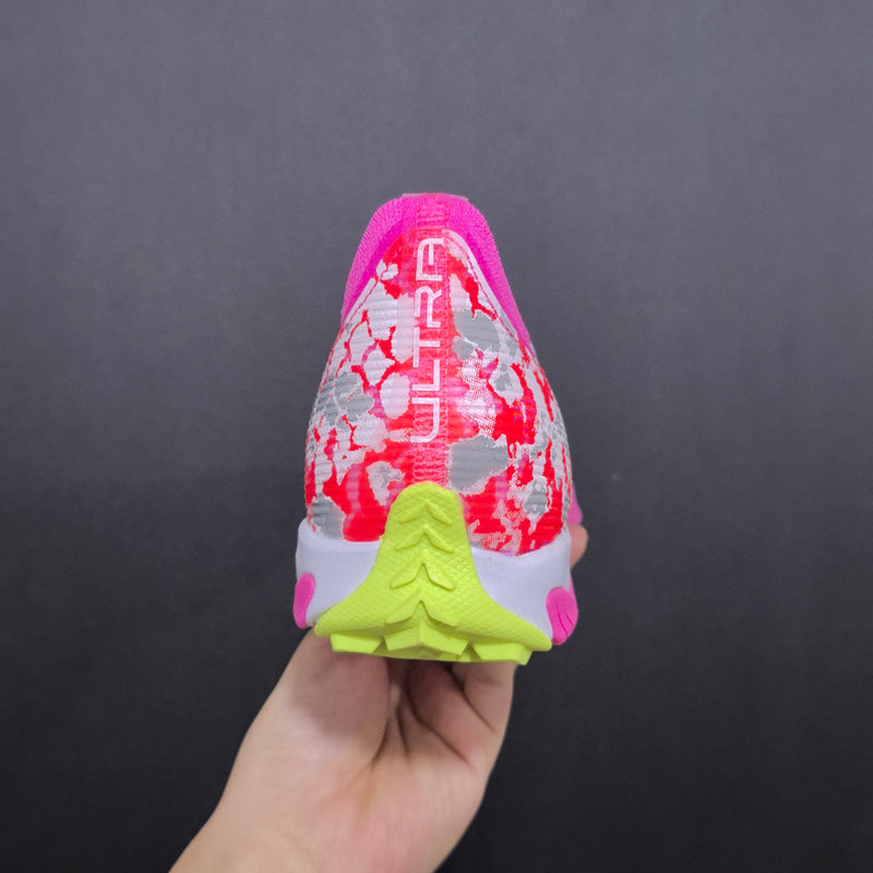 Chuteira PUMA Ultra 5 Pro Cage Society