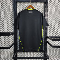 Camisa Retrô do Real Madrid 2010/2011