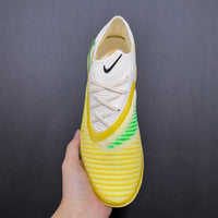 Chuteira Society Nike Phantom GX 6 Elite TF