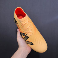 Chuteira NewBalance NB Furon V8 Elite FG