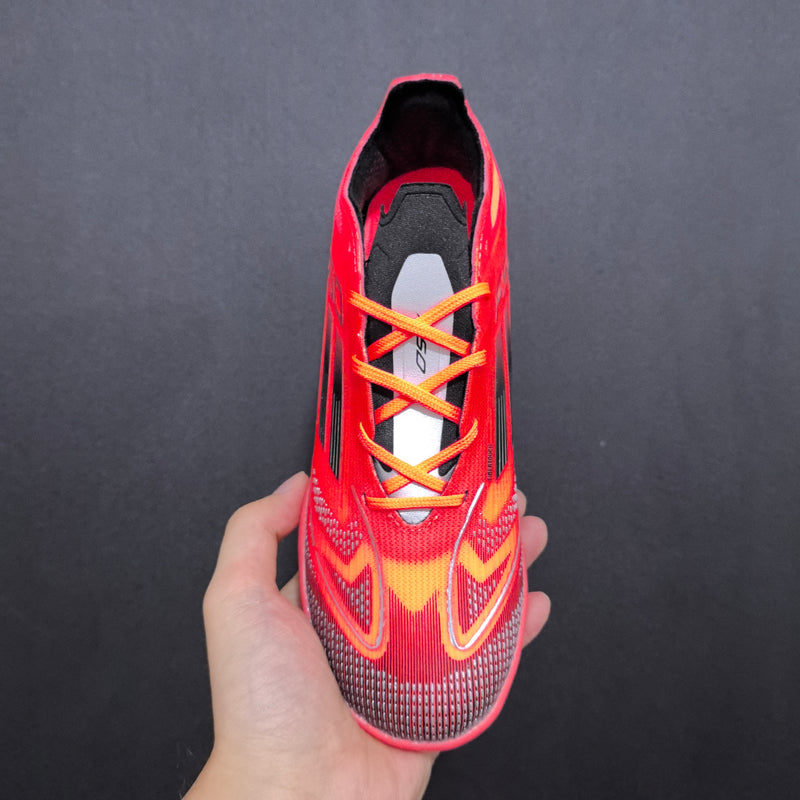 Chuteira de futebol society adidas F50 League TF