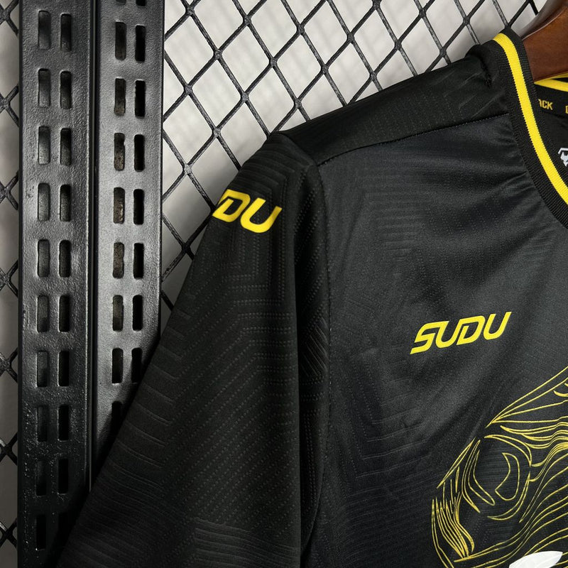 Camisa Oficial do Wolverhampton 24/25 - Versão Torcedor