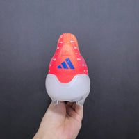 Chuteira Adidas Predator Elite Laceless FG