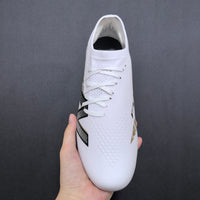 Chuteira New Balance Furon V8 Elite HG