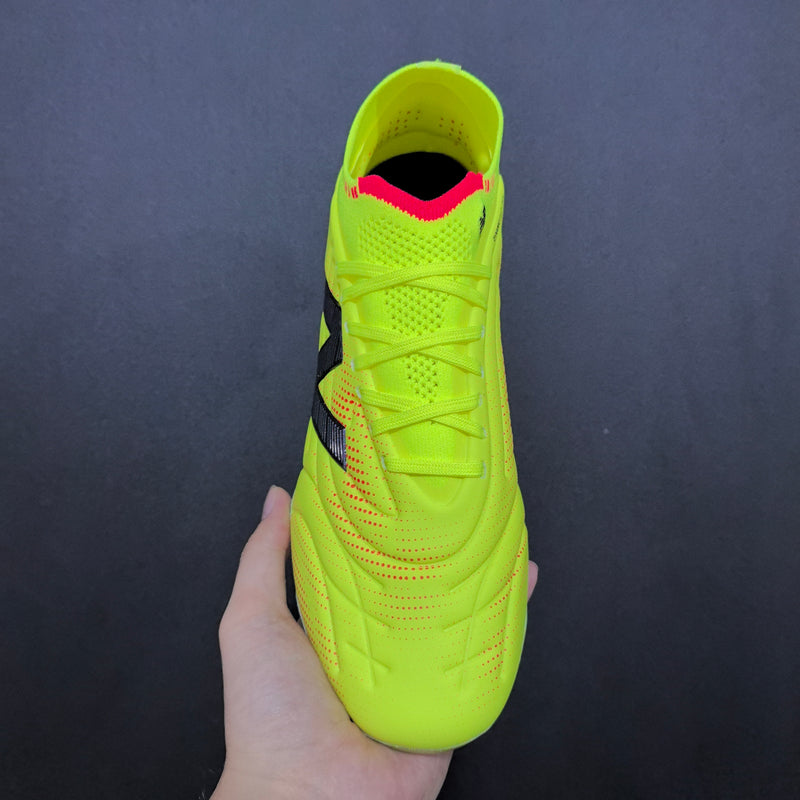 Chuteira New Balance Tekela V5 Elite Low Cut FG