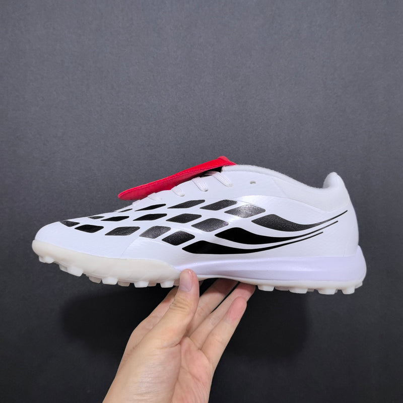 Chuteira ADIDAS Predator Elite Society