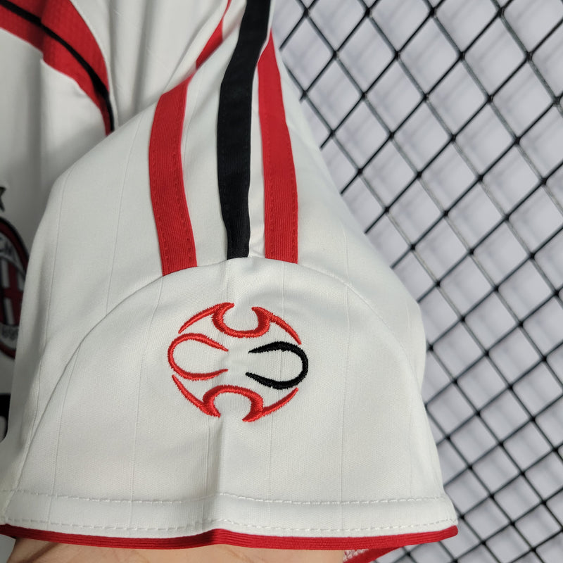 Camisa Retrô do Milan 2006/2007