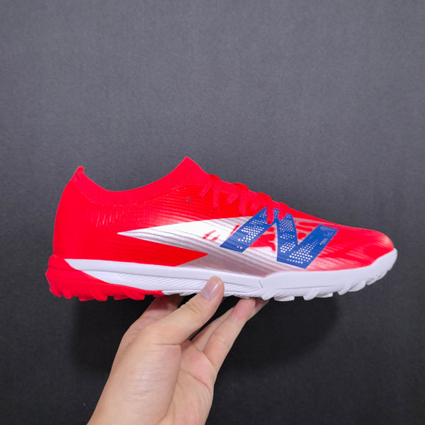 Chuteira Society New Balance Furon team V8 TF