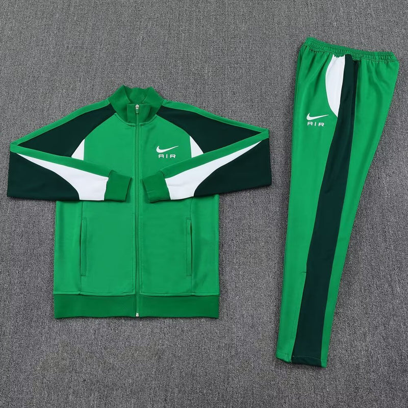 Conjunto Oficial da Nike 25/26