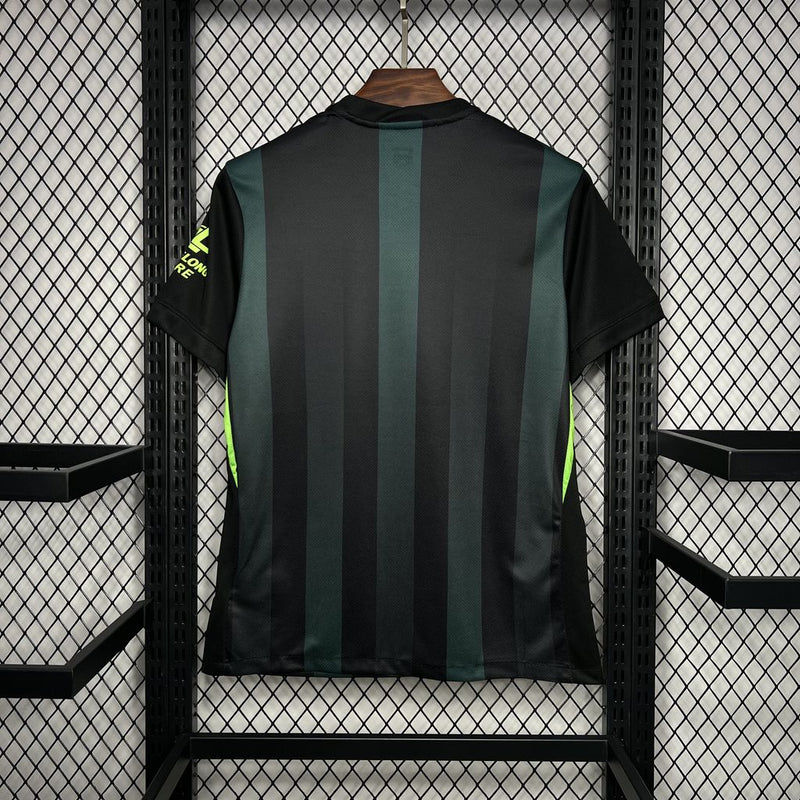 Camisa Oficial do Wolfsburg 24/25 - Versão Torcedor