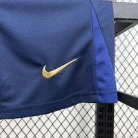 Conjunto Infantil Oficial do Barcelona 25/26 - Travis Scott