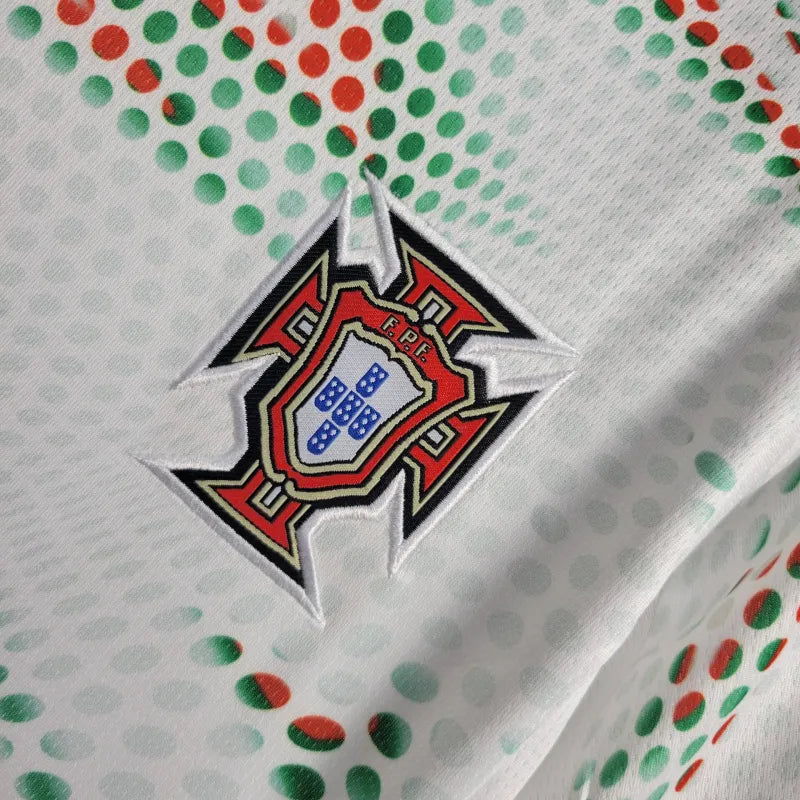 Camisa Feminina Oficial do Portugal 25/26 Baby Look - Pré Jogo
