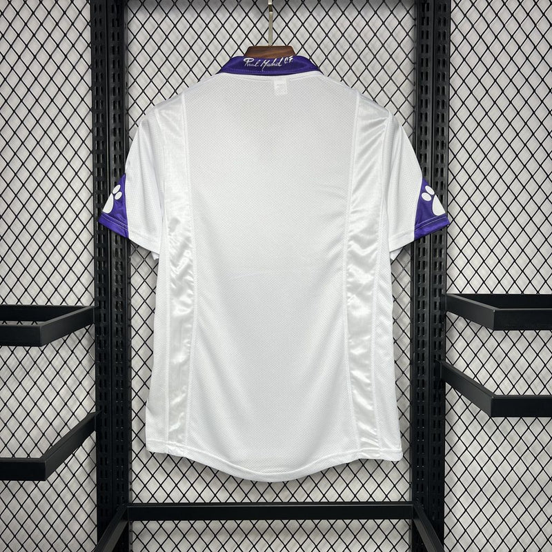 Camisa Retrô do Real Madrid 1997/1998
