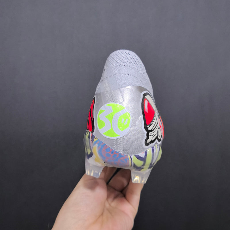 Chuteira PUMA X Unisport Future 8 Ultimate FG Stickerbomb