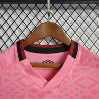 Camisa Feminina Oficial do Athletico Paranaense 22/23 Baby Look - Outubro Rosa