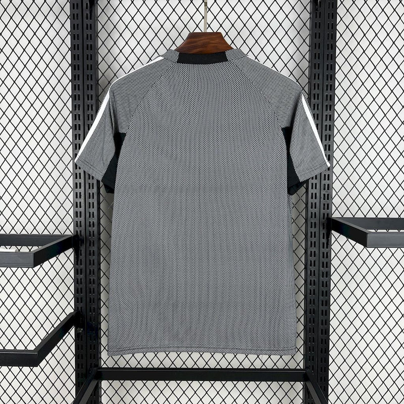 Camisa Retrô do Real Madrid 2002/2003 - Goleiro