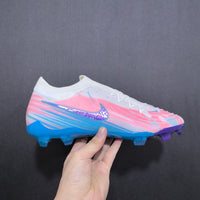 Chuteira Nike Phantom Luna Elite FG