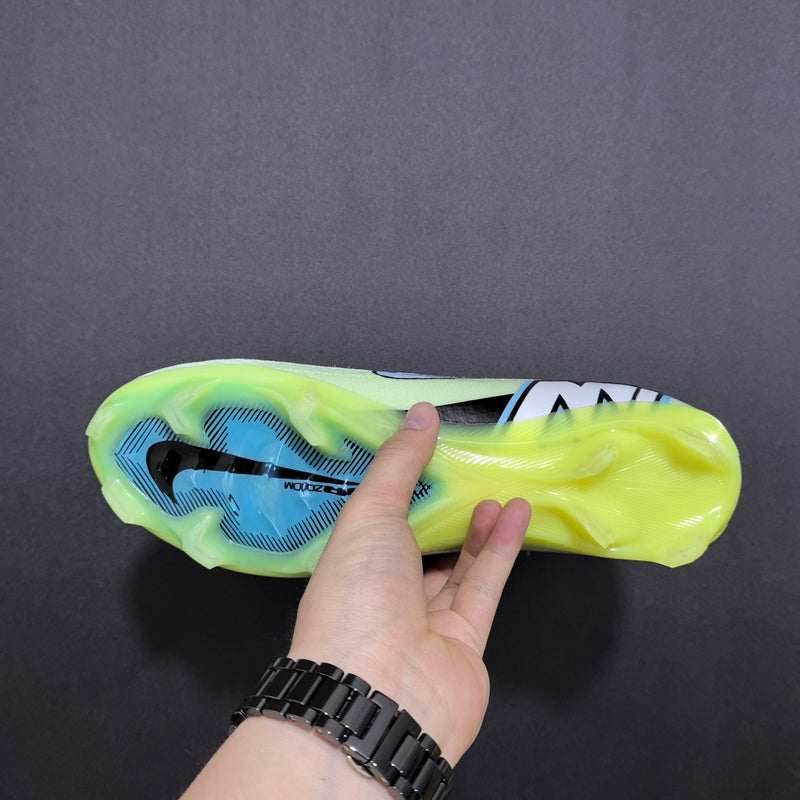 Chuteira Nike Air Zoom Mercurial Vapor 16 Elite FG