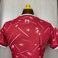 Camisa l Feminina Oficial do Liverpool 26/27 - Baby Look