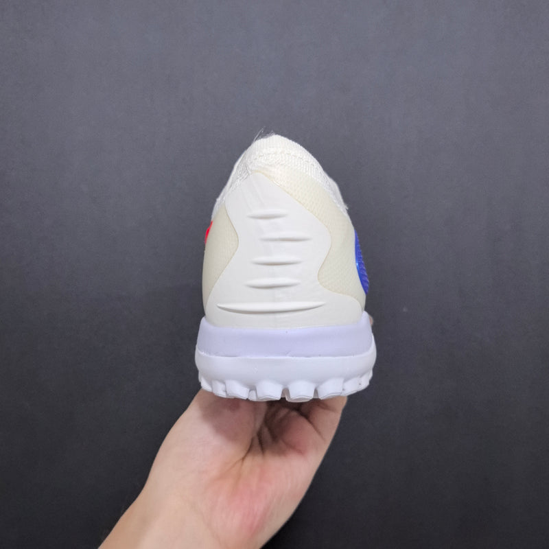 Chuteira Society Nike Phantom 6 Elite TF