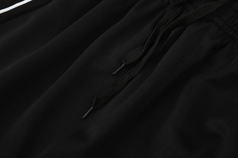 Kit Oficial do Real Madrid 25/26 - Treino