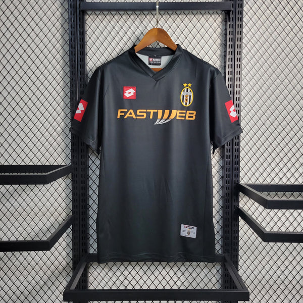 Camisa Retrô da Juventus 2001/2002