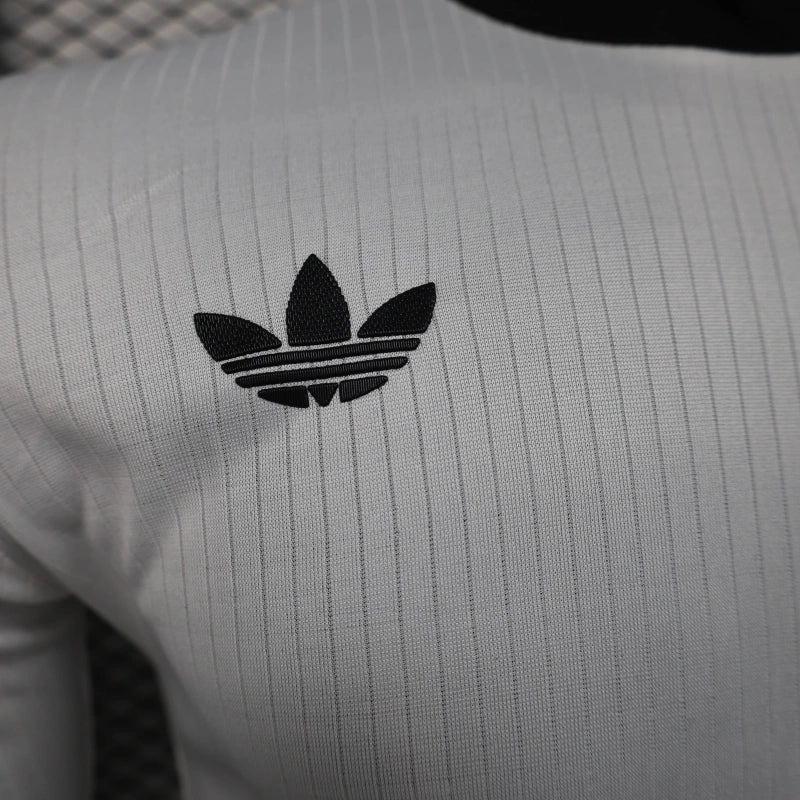 Camisa Oficial da Alemanha 25/26 - Manga Longa