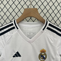 Conjunto Infantil Oficial do Real Madrid 24/25 - Campeão da Champions League