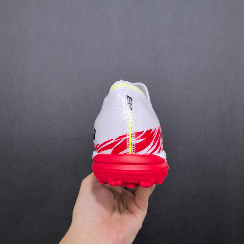 Chuteira Society New Balance Furon Team V8