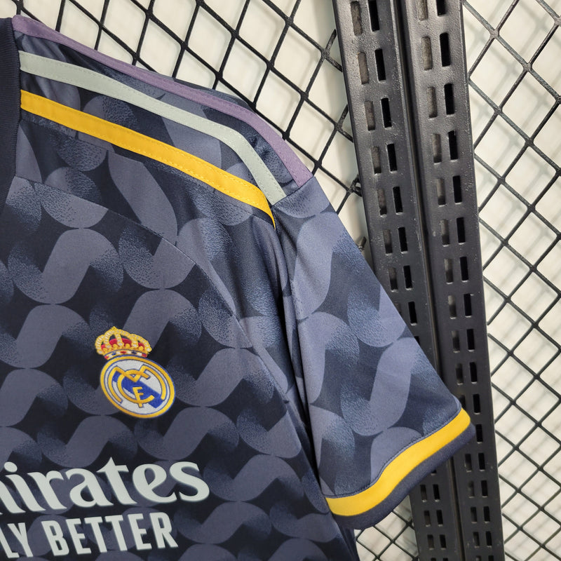 Camisa 2 Oficial do Real Madrid - Versão Torcedor